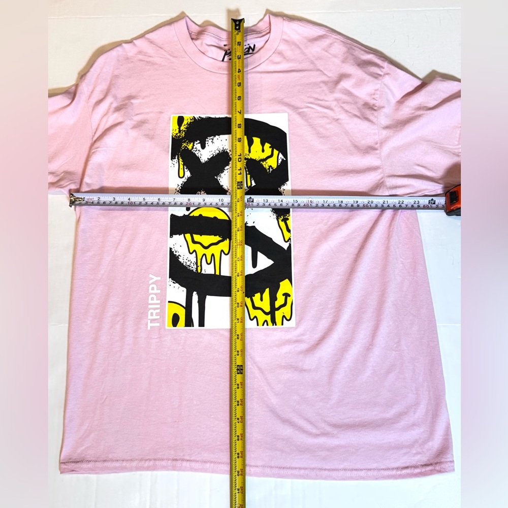 Popular Poison Trippy Smiley Graphic Tee Pink Streetwear Skater XL NWT - Picture 6 of 6
